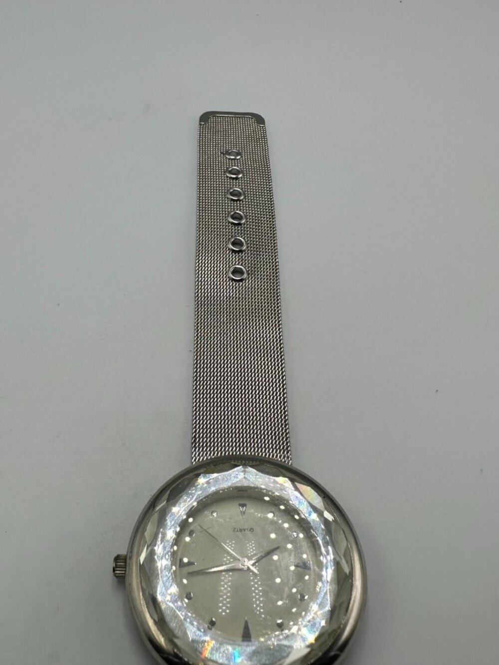 Accutime Womens Watch Faceted Bezel Round Silver Tone Mesh Band New Battery - Picture 6 of 13